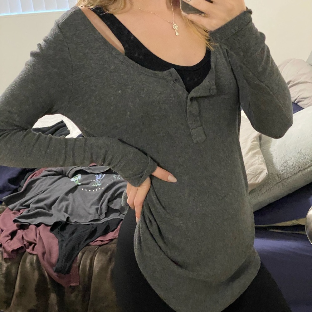 ⚡️ BRANDY MELVILLE Oversized Longsleeve